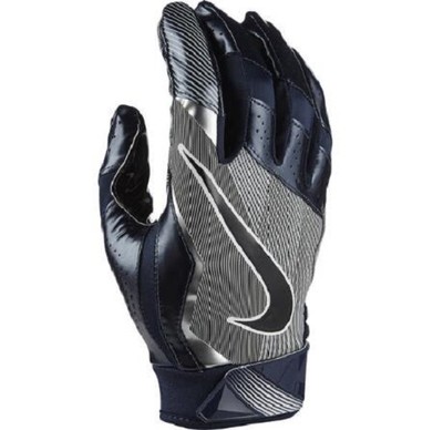 Football Gloves: Types, Benefits, and How to Choose the Right Pair